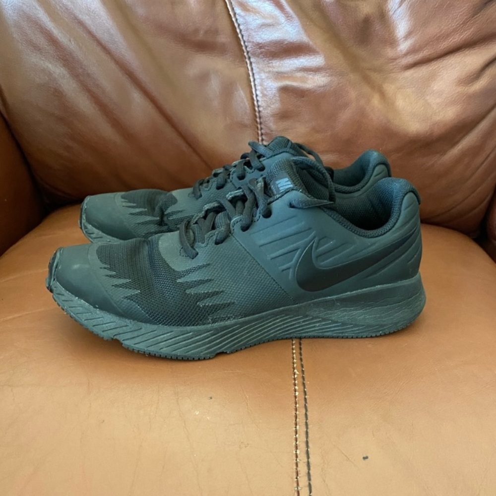 Kids Nike Running Shoes